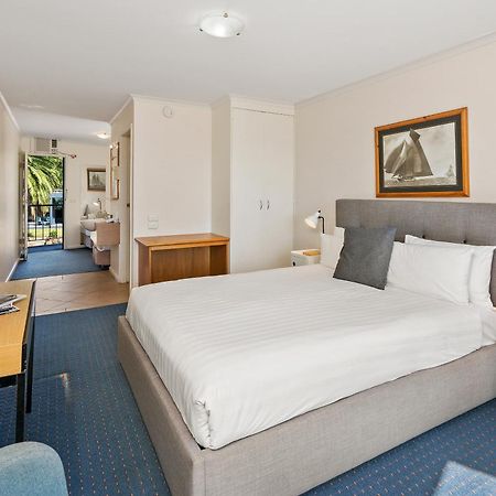 North Pier Hotel Cowes Exterior photo